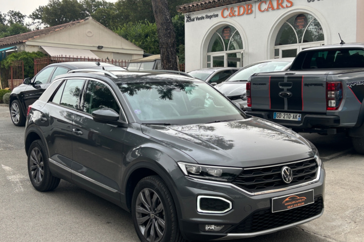 VOLKSWAGEN T-ROC