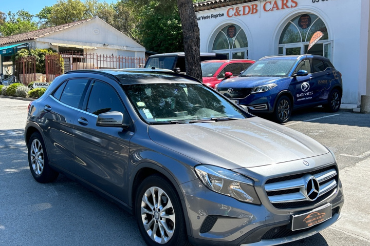 MERCEDES CLASSE GLA