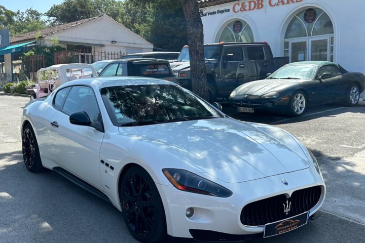 MASERATI GRANTURISMO