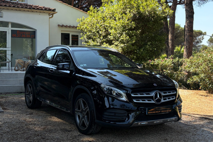 MERCEDES GLA