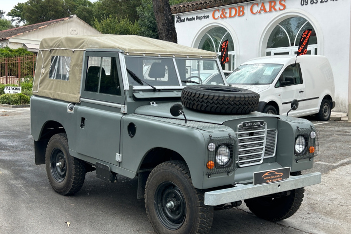 LAND ROVER DEFENDER 88 SERIE II