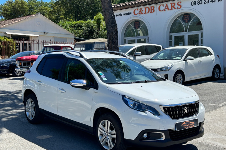 PEUGEOT 2008