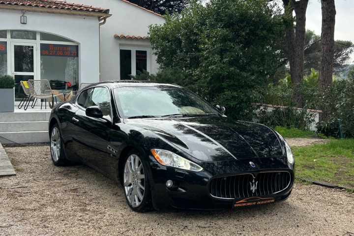 MASERATI GRANTURISMO
