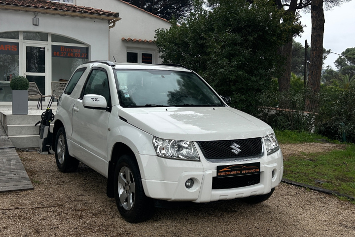 SUZUKI GRAND VITARA